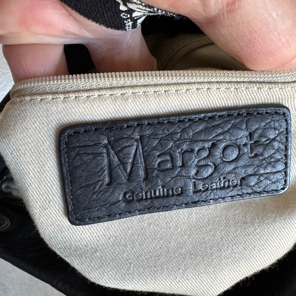 Black Genuine Leather crossbody purse (new w/o tags) - Picture 4 of 10